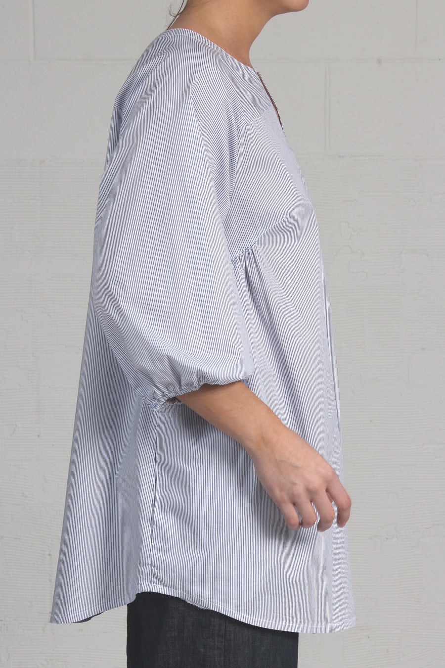 ALLYSON - Spring 2024 Pinstripe Shirting Emma Top -  sml