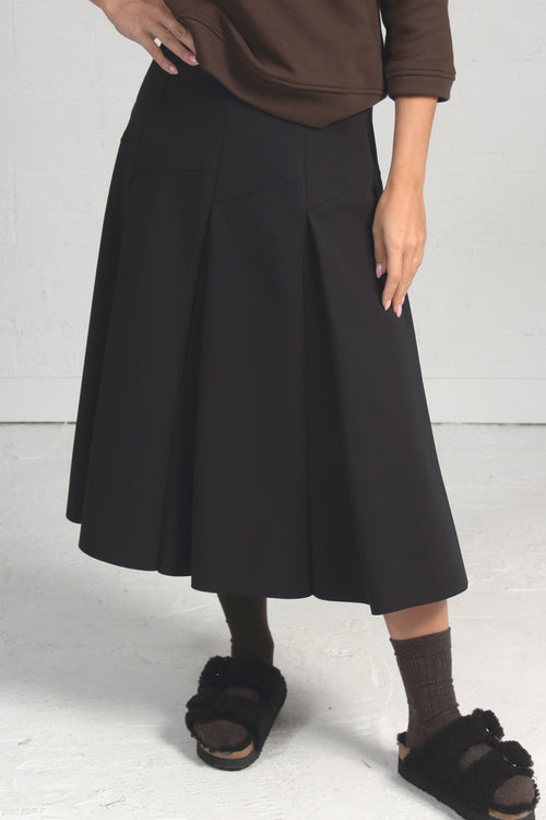 Bonded Tech Jersey Spadina Skirt - black - - 30% off