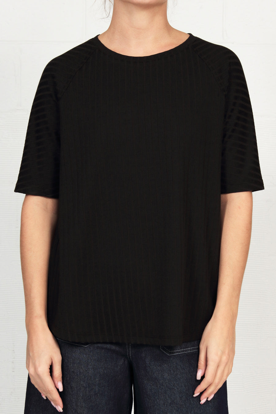 Wide Rib Knit Front Top - black